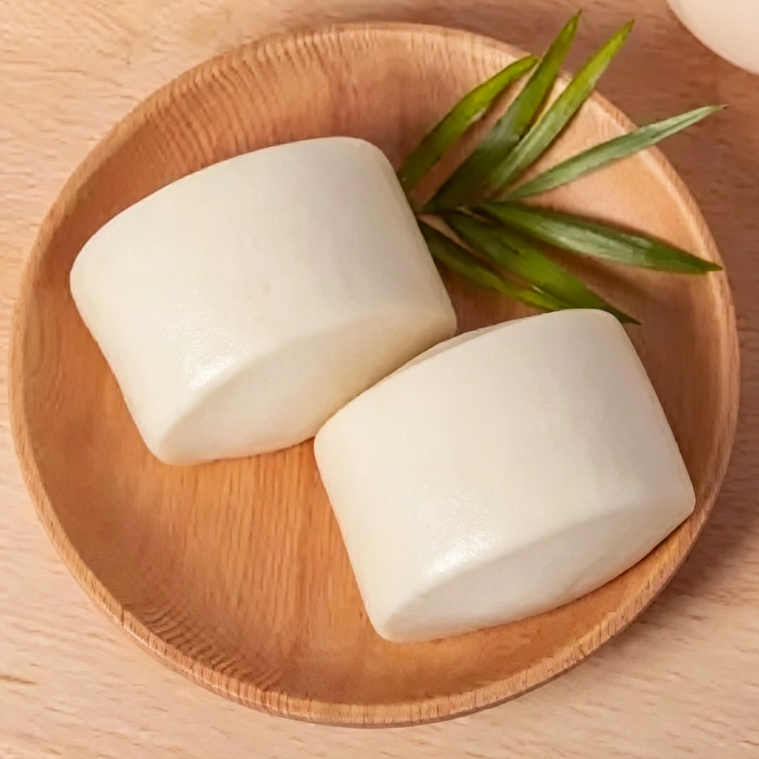Steamed buns